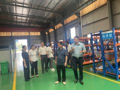 蘆溪水務(wù)總經(jīng)理劉慈華，易總監(jiān)等蒞臨我司參觀交流并指導(dǎo)工作